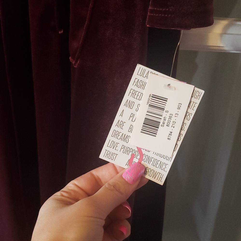 💕BNWT lularoe velvet Sarah (offers welcome!)